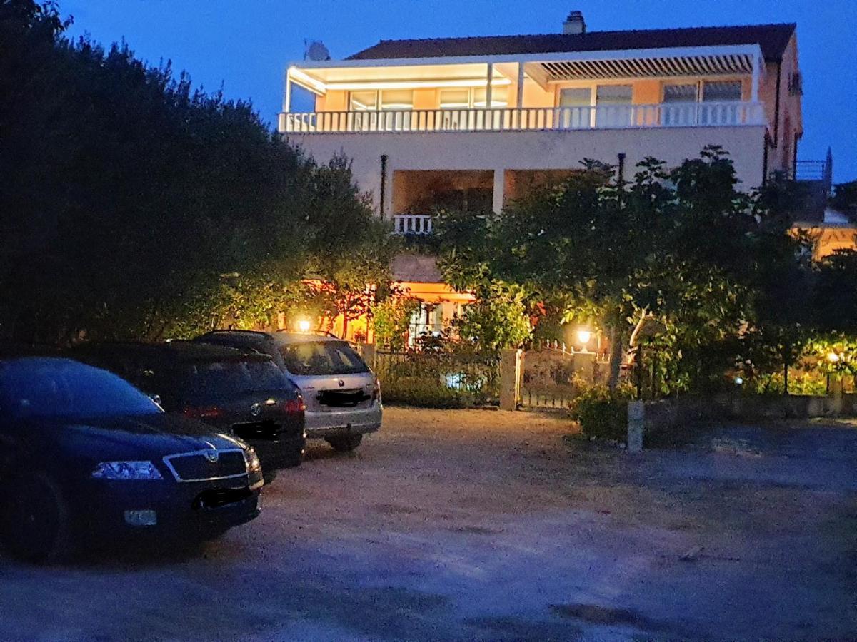Apartments Tare, Free Parking Vodice Buitenkant foto