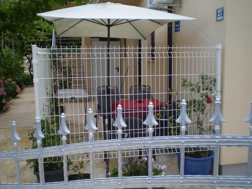 Apartments Tare, Free Parking Vodice Kamer foto