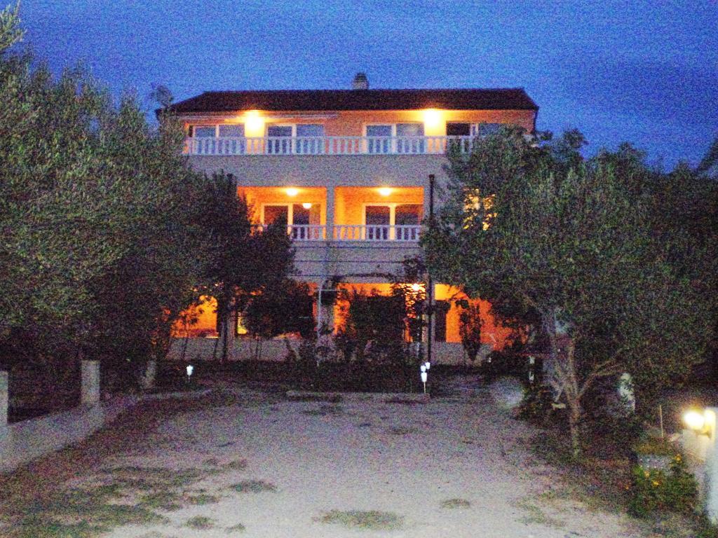 Apartments Tare, Free Parking Vodice Kamer foto