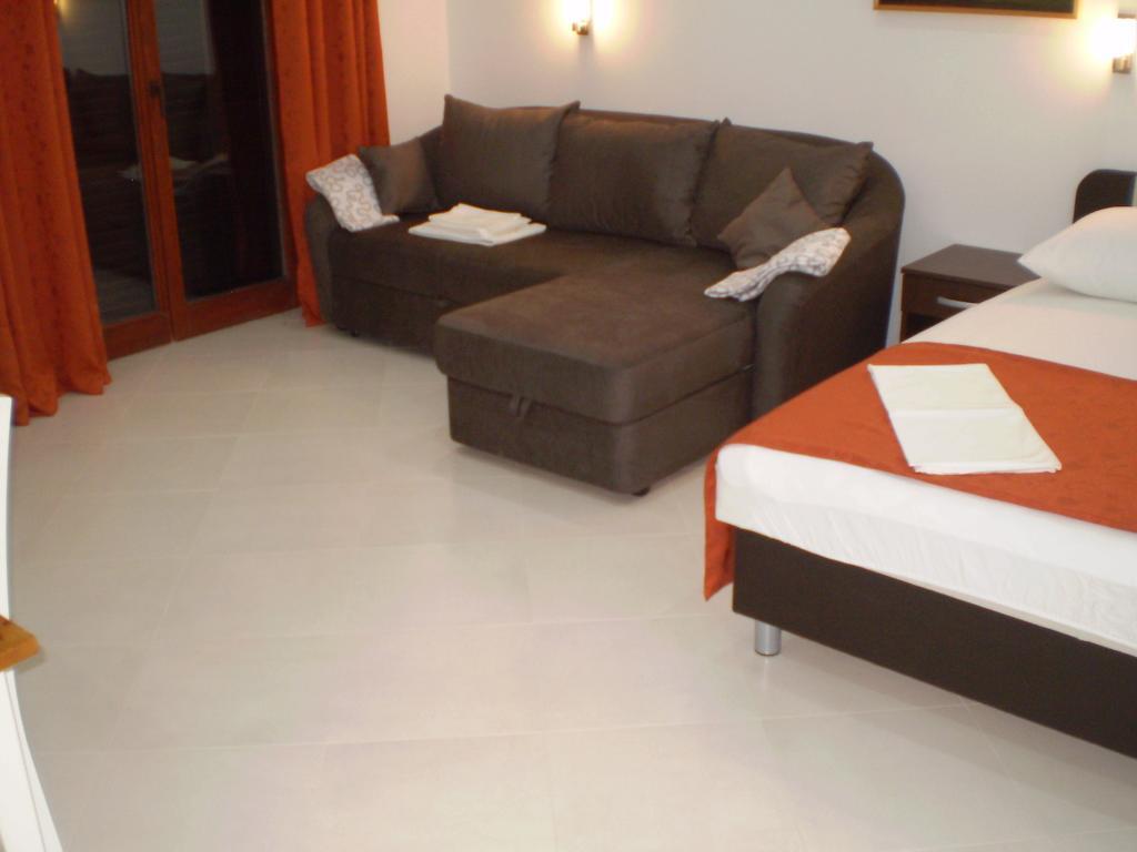 Apartments Tare, Free Parking Vodice Kamer foto